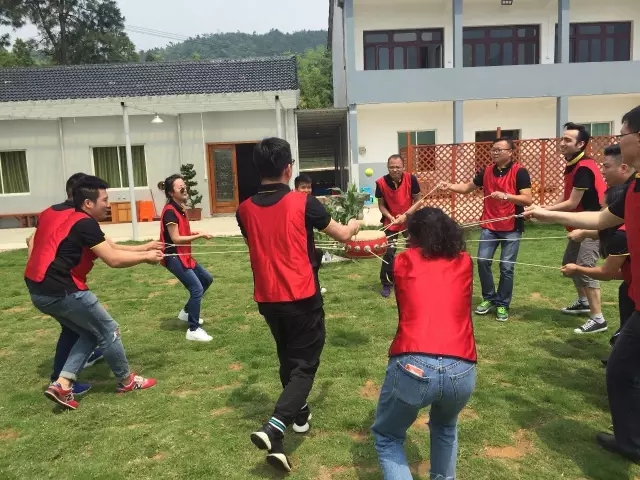 “向梦想出发” mg不朽情缘销售团建活动完善绽放